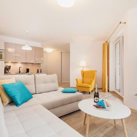 Grace Apartment I Kolobrzeg Ngoại thất bức ảnh