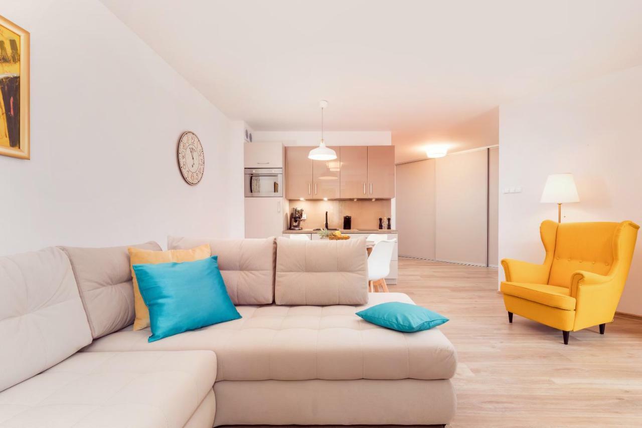 Grace Apartment I Kolobrzeg Ngoại thất bức ảnh