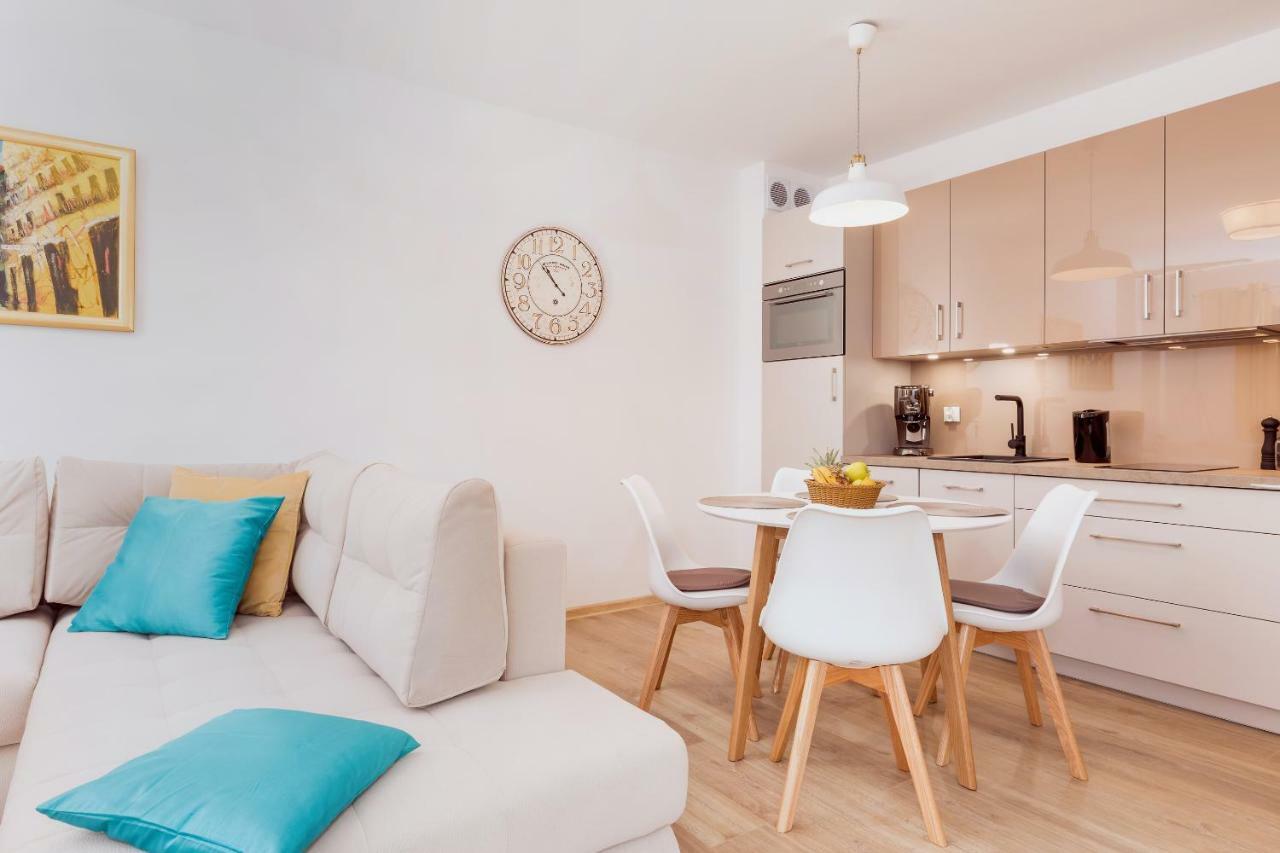 Grace Apartment I Kolobrzeg Ngoại thất bức ảnh